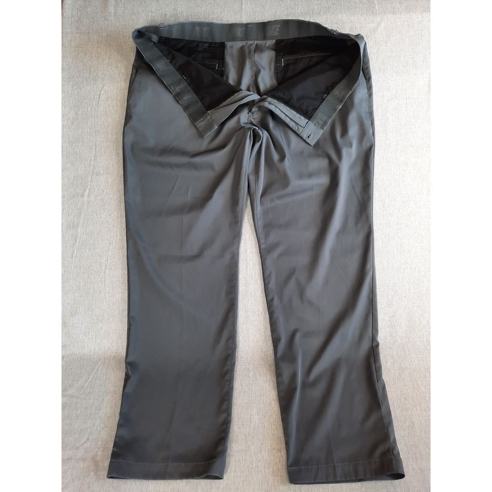 Nike Golf Dri-Fit Mens 40X30 Standard Fit Stretch Waistband Pleated Active Pants